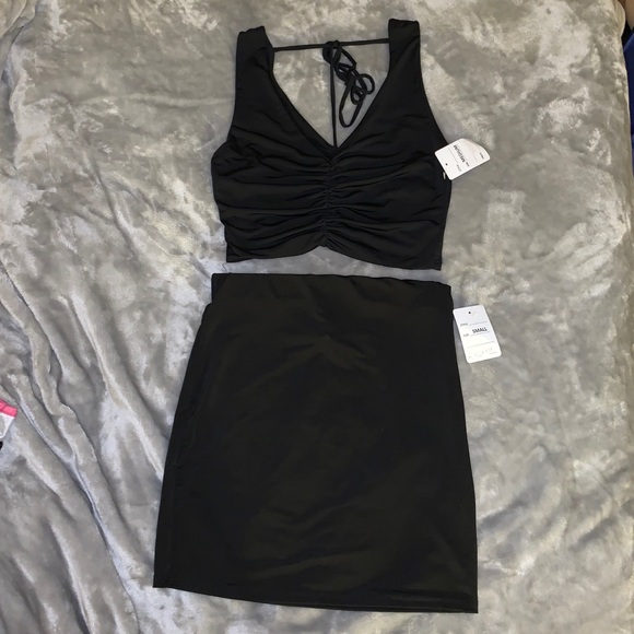 Matching Set - Picture 1 of 2